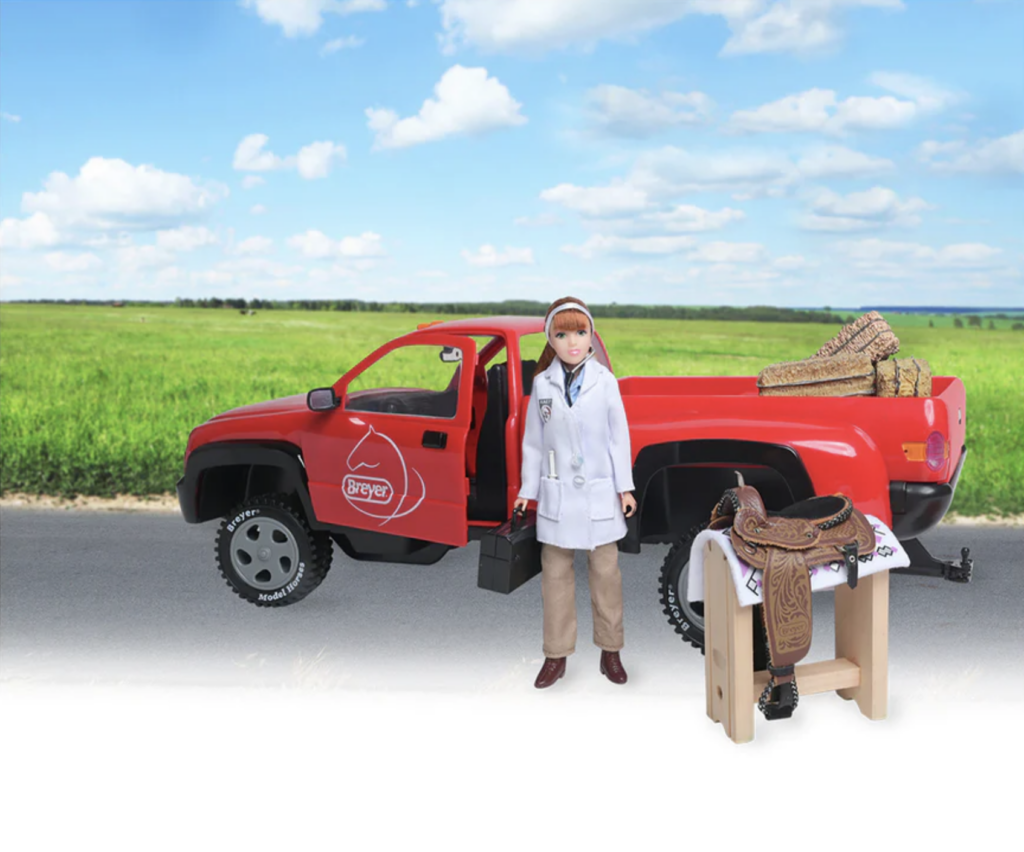 Breyer Traditional Dually Pickup Truck Red Pakenham Western