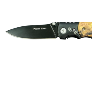 Pipers River Knife Camo Folder with Deer Feet PR133